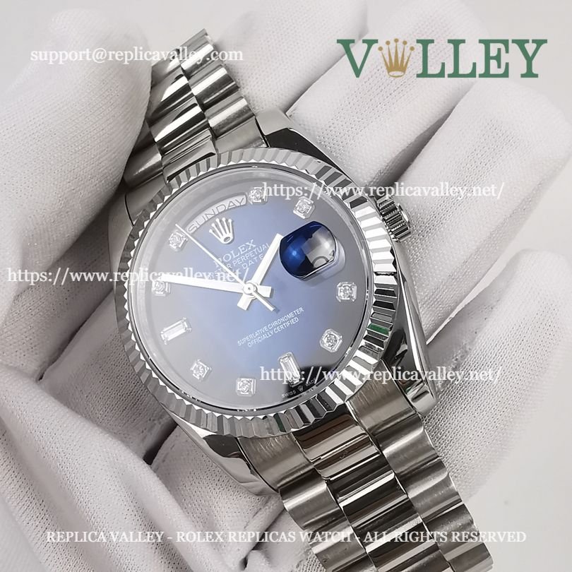 DD36003 Rolex Day-Date 128239 Fluted Bezel Blue Ombre Dial