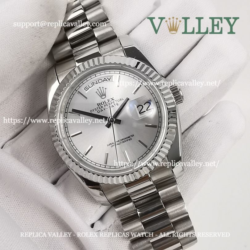 DD36001 Rolex Day-Date 128239 Fluted Bezel Silver Dial