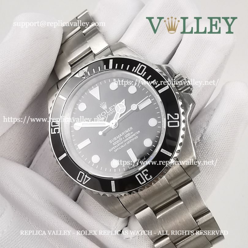 S404 Rolex Submariner 124060 No Date Black Dial
