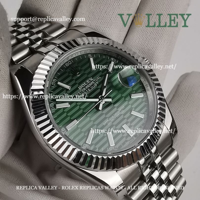 DJ41002 Rolex Datejust 126334 Fluted Bezel Green Fluted-motif Dial