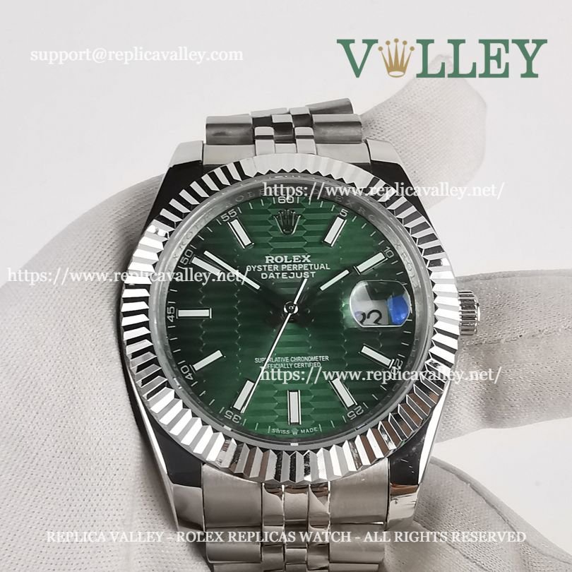 DJ41002 Rolex Datejust 126334 Fluted Bezel Green Fluted-motif Dial