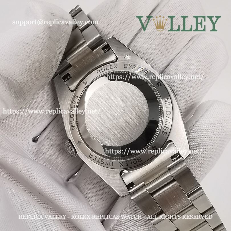 M001 Rolex Milgauss 116400 Black Dial Green Sapphire Crystal