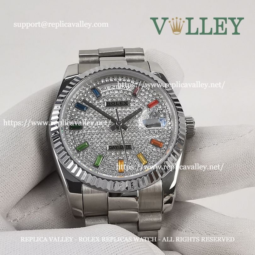 DD36009 Rolex Day-Date 128236 Fluted Bezel Diamond-Paved Dial