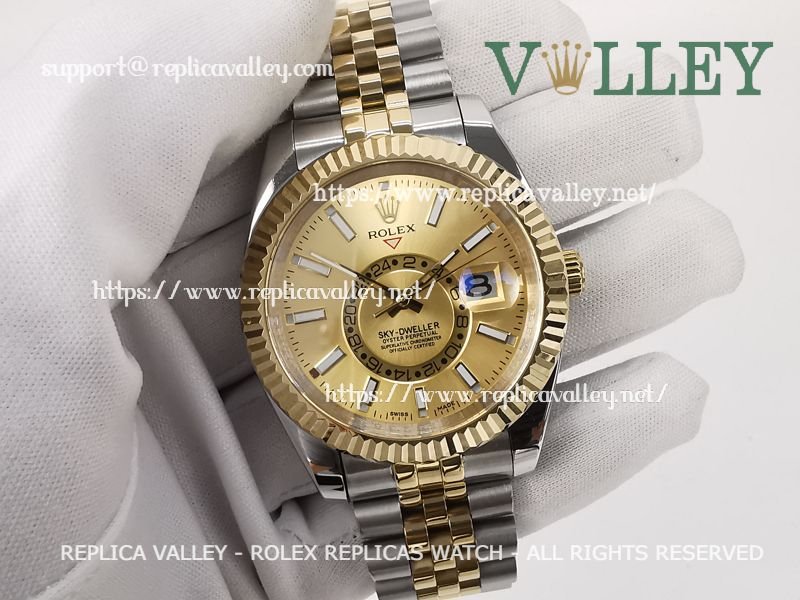 199bd2ecd9d5836bbc7667dcada53e58024feac6 SKD111 Rolex Sky-Dweller 326933 Jubilee Bracelet Gold Dial - Image 1