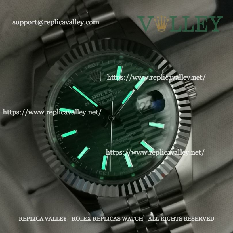 DJ41002 Rolex Datejust 126334 Fluted Bezel Green Fluted-motif Dial