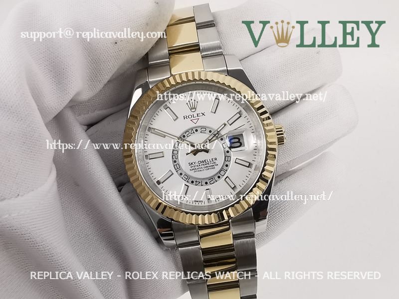 1e22baf8f2c1b70fa4e618768e4edd658436c80c SKD103 Rolex Sky-Dweller 326933 Oyster Bracelet White Dial - Image 1