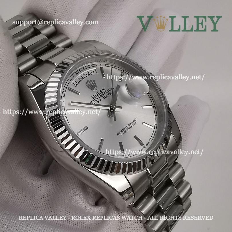 DD36001 Rolex Day-Date 128239 Fluted Bezel Silver Dial