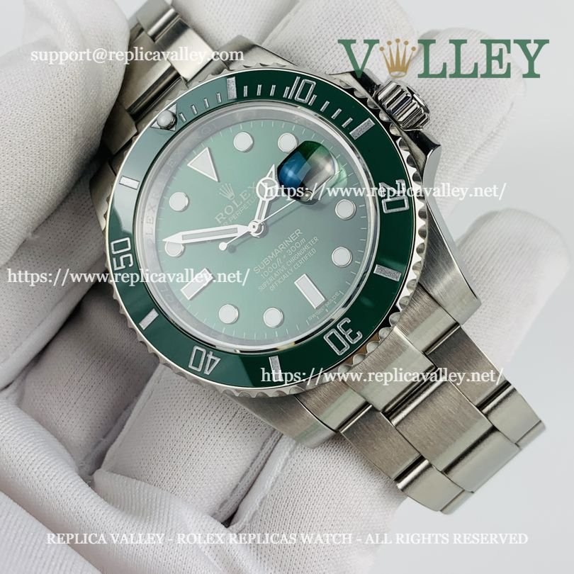 S102 Rolex Submariner 116610LV Hulk