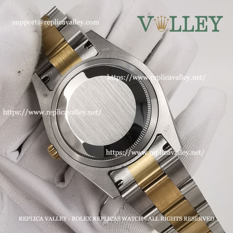 SKD101 Rolex Sky-Dweller 326933 Oyster Bracelet Gold Dial