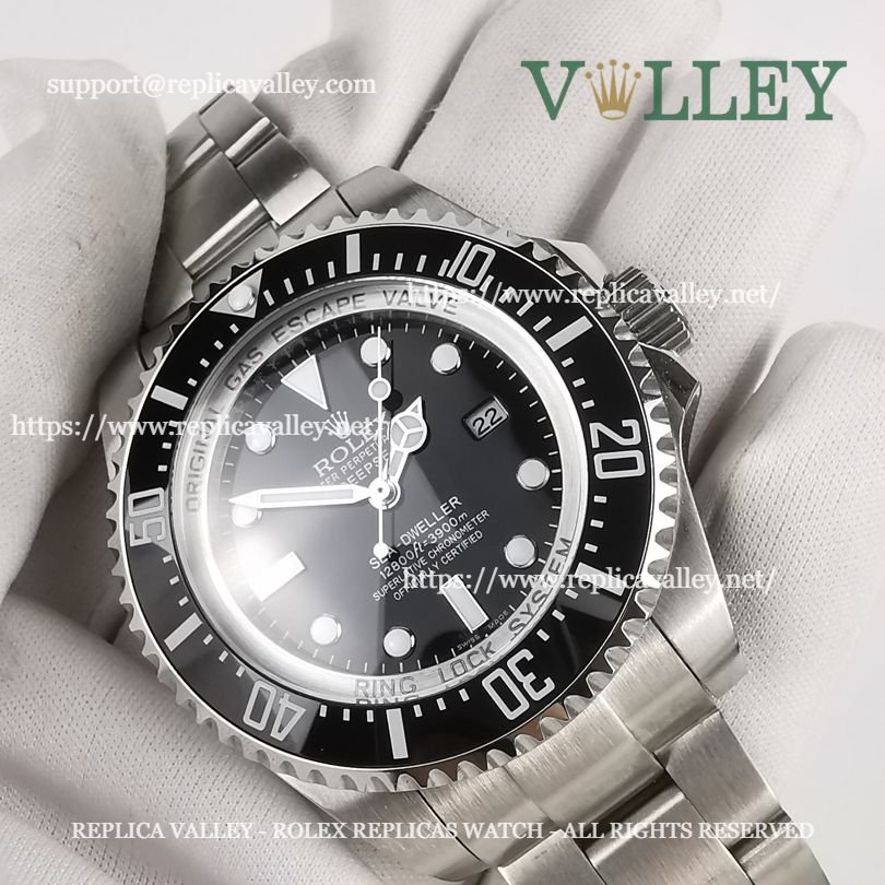SD012 Rolex Sea-Dweller 116660 Black Dial