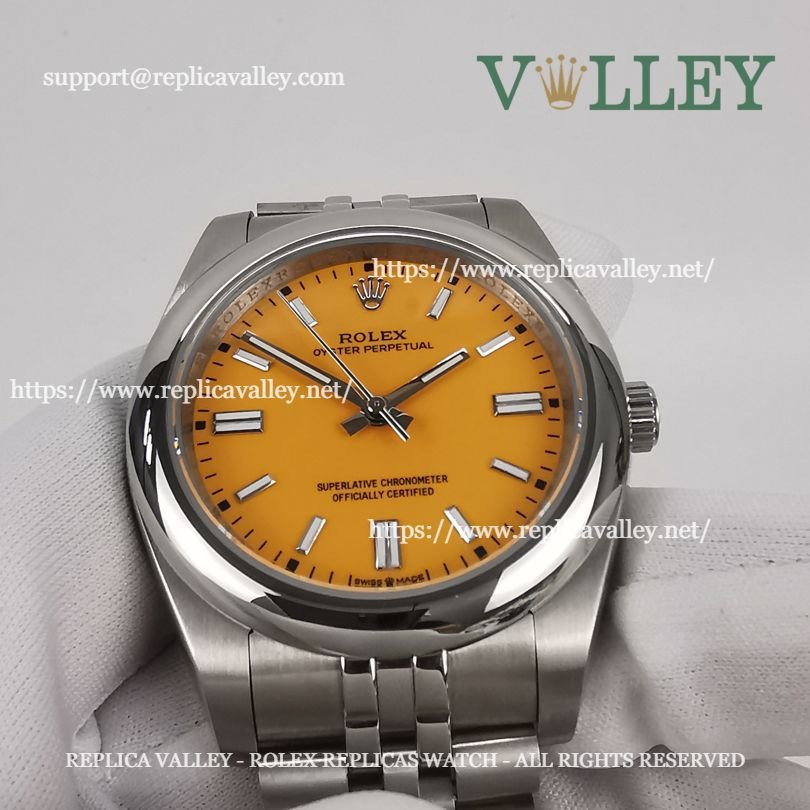 OP41106 Rolex Oyster Perpetual 124300 Yellow Dial Jubilee Bracelet
