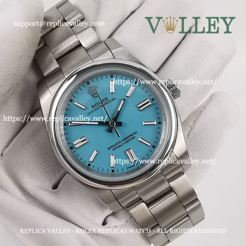 OP36004 Rolex Oyster Perpetual 126000 Turquoise Blue Dial