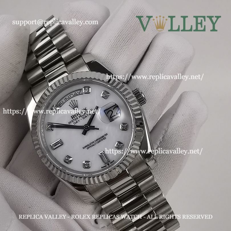 DD36004 Rolex Day-Date 128239 Fluted Bezel MOP White Diamond Dial
