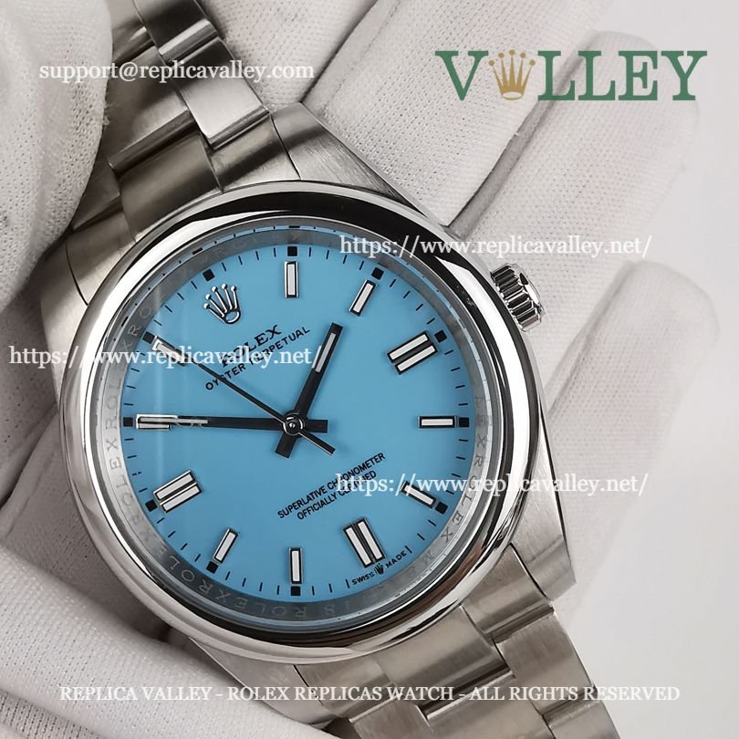 OP41004 Rolex Oyster Perpetual 124300 Turquoise Blue Dial