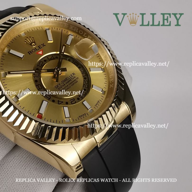SKD323 Rolex Sky-Dweller 326238 Rubber Strap Gold Dial