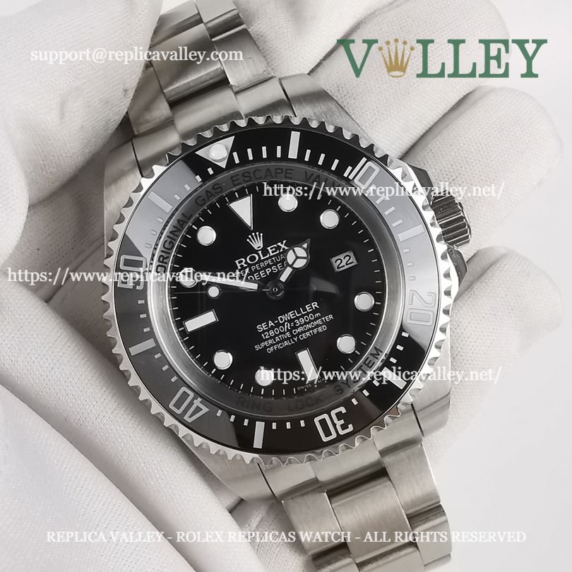 SD012 Rolex Sea-Dweller 116660 Black Dial