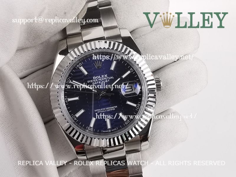 57a7e6b2438d4f6230656bd1c156fddd2604fee9 DJ41101 Rolex Datejust 126334 Oyster Bracelet Blue Fluted-motif Dial - Image 1