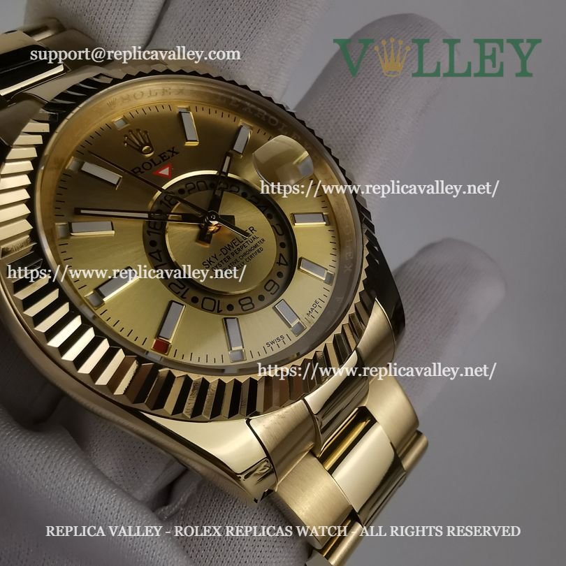 SKD303 Rolex Sky-Dweller 326938 Oyster Bracelet Gold Dial