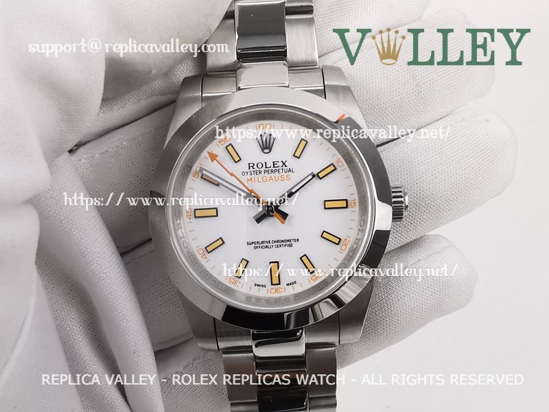 5fa1f08e609207a97db08badeaa1a526a046e85d M004 Rolex Oyster Perpetual Milgauss 116400 White Dial - Image 1