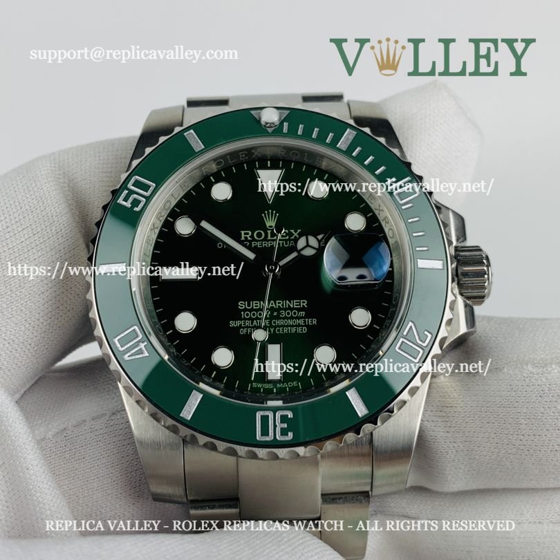 S102 Rolex Submariner 116610LV Hulk