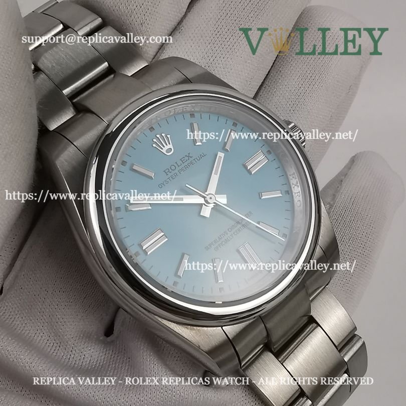 OP36004 Rolex Oyster Perpetual 126000 Turquoise Blue Dial