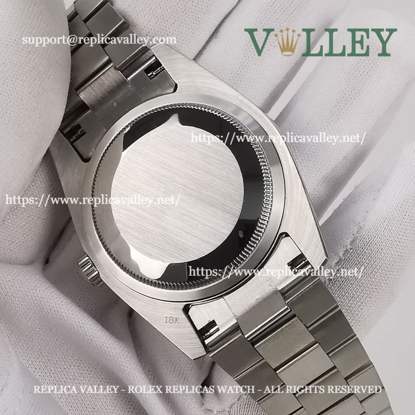 DD36003 Rolex Day-Date 128239 Fluted Bezel Blue Ombre Dial