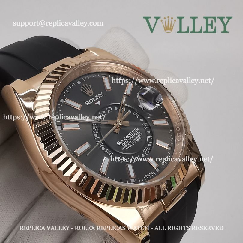 SKD221 Rolex Sky-Dweller 326235 Rubber Strap Dark Rhodium Dial