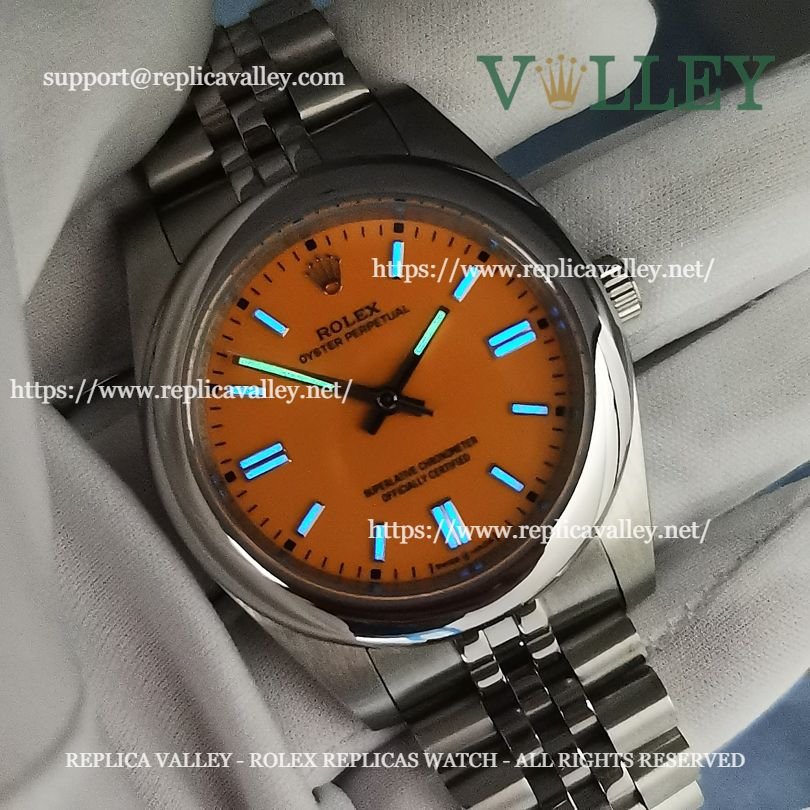 OP41106 Rolex Oyster Perpetual 124300 Yellow Dial Jubilee Bracelet