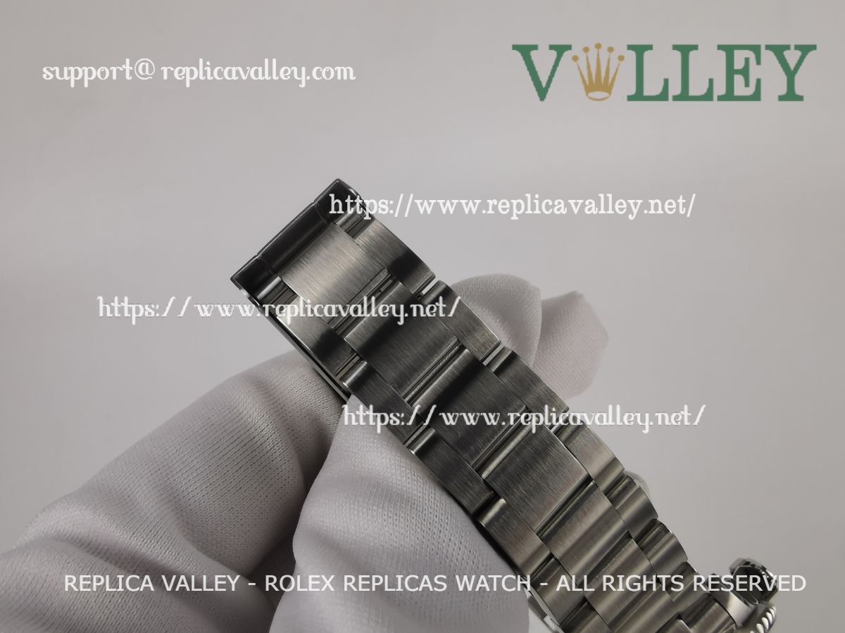 S001 Rolex Submariner 16610 Black Dial