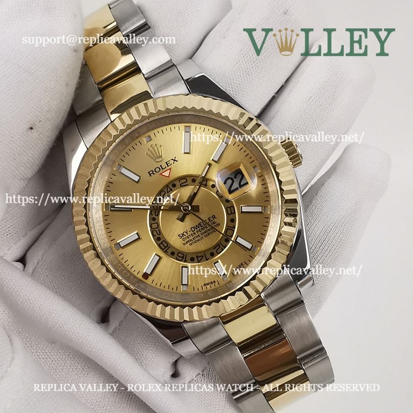 SKD101 Rolex Sky-Dweller 326933 Oyster Bracelet Gold Dial