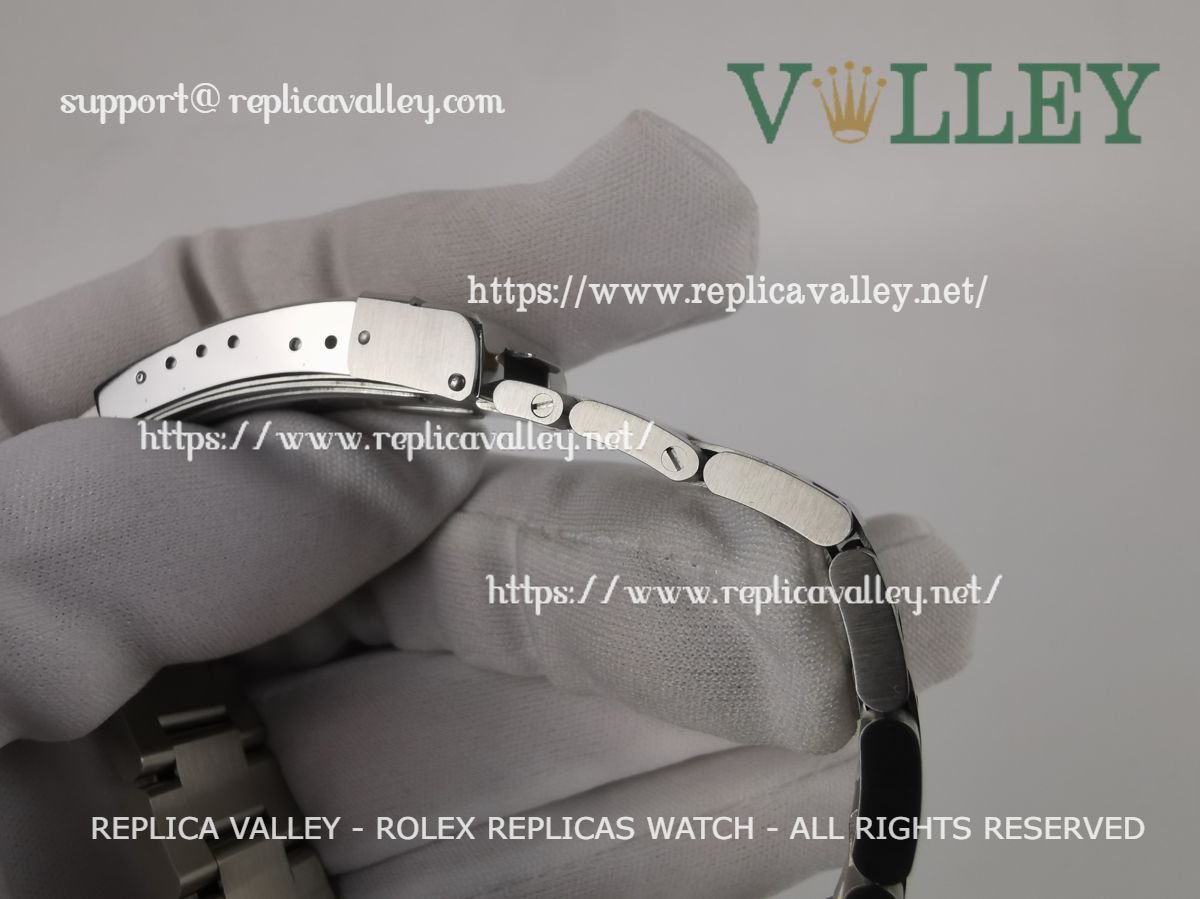 S001 Rolex Submariner 16610 Black Dial