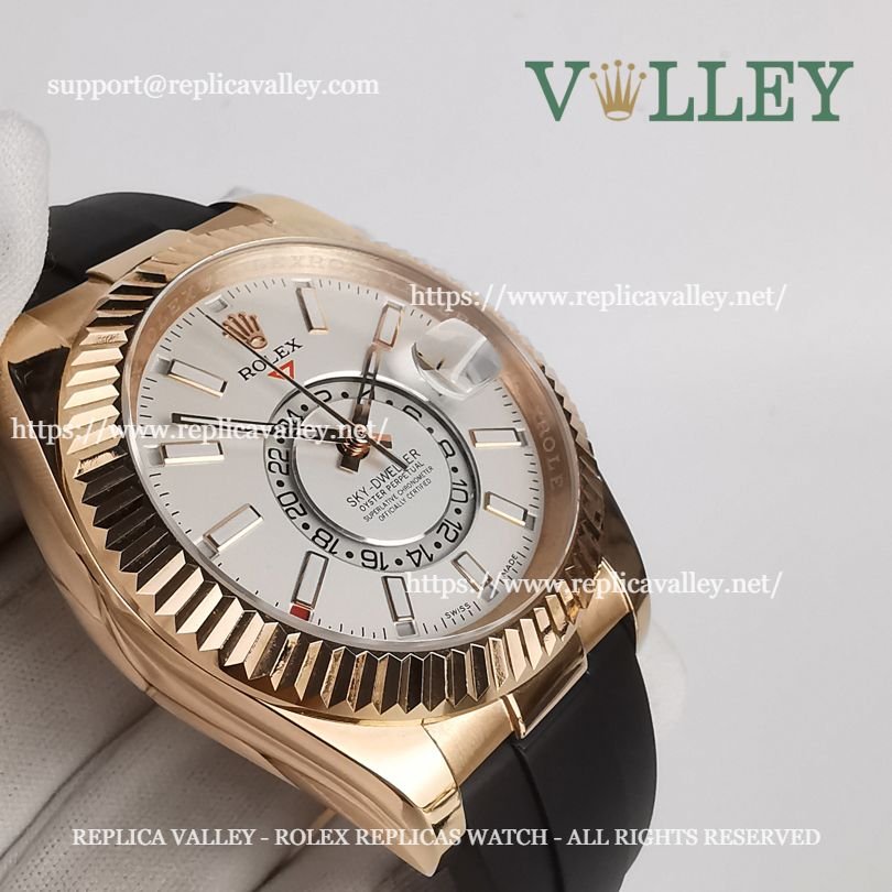 SKD222 Rolex Sky-Dweller 326235 Rubber Strap White Dial