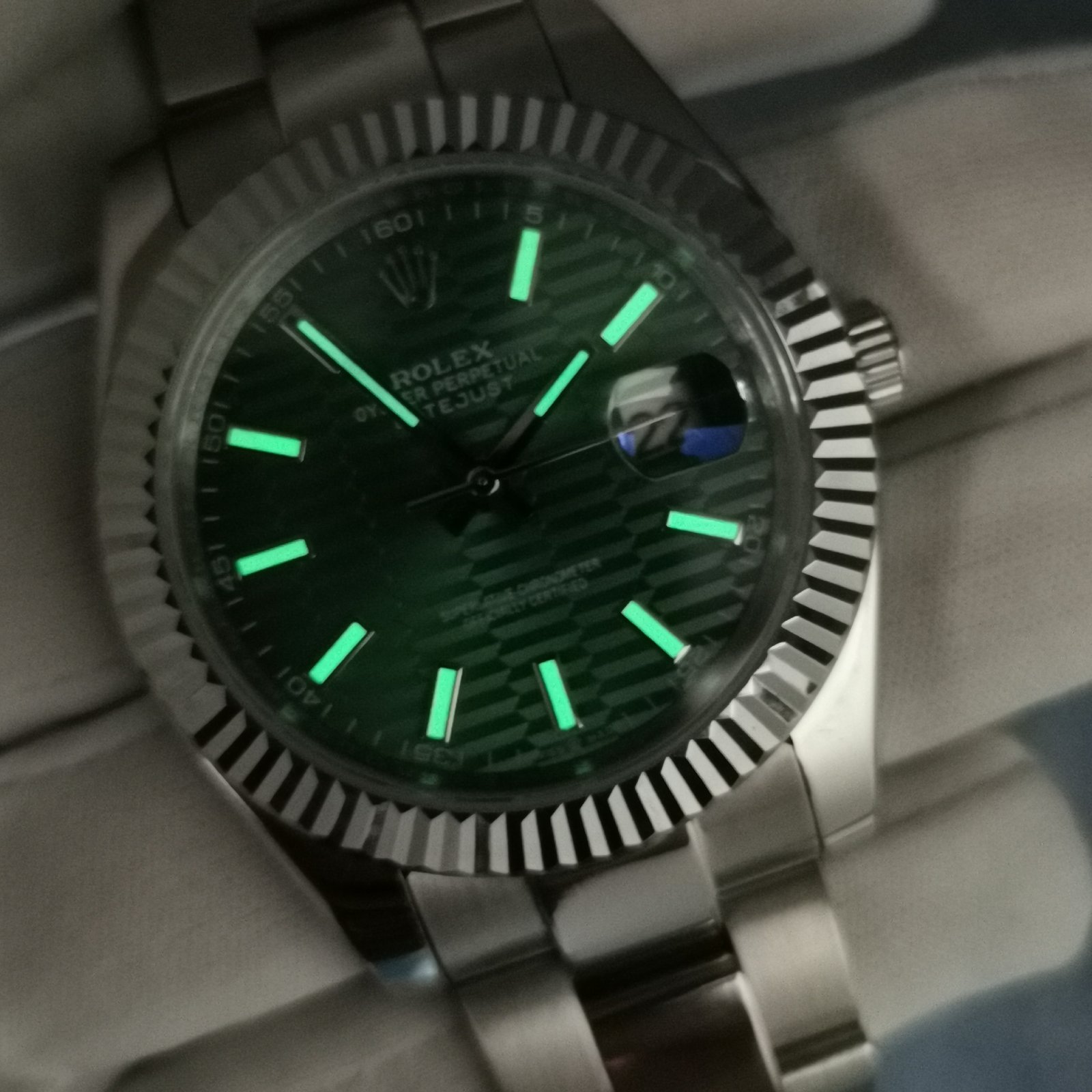 DJ41102 Rolex Datejust 126334 Oyster Bracelet Green Fluted-motif Dial