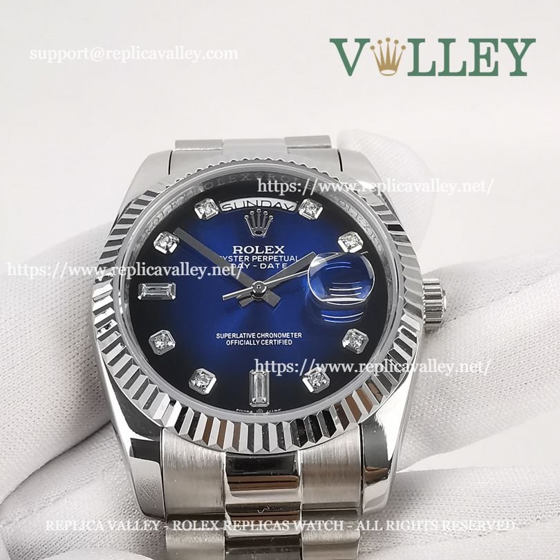 DD36003 Rolex Day-Date 128239 Fluted Bezel Blue Ombre Dial