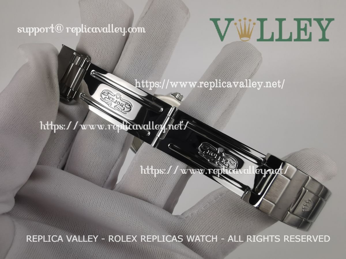 S001 Rolex Submariner 16610 Black Dial