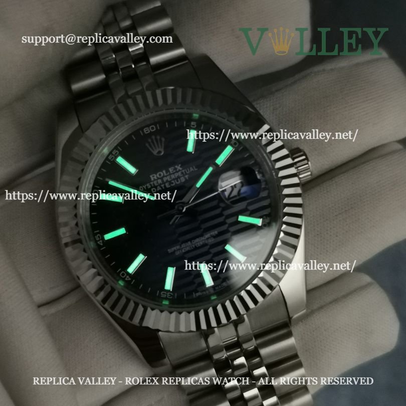 DJ41001 Rolex Datejust 126334 Fluted Bezel Blue Fluted-motif Dial