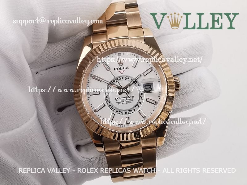 9a12b18d1ac083c393f8cd0db723e71db1a773c2 SKD202 Rolex Sky-Dweller 326935 Oyster Bracelet White Dial - Image 1