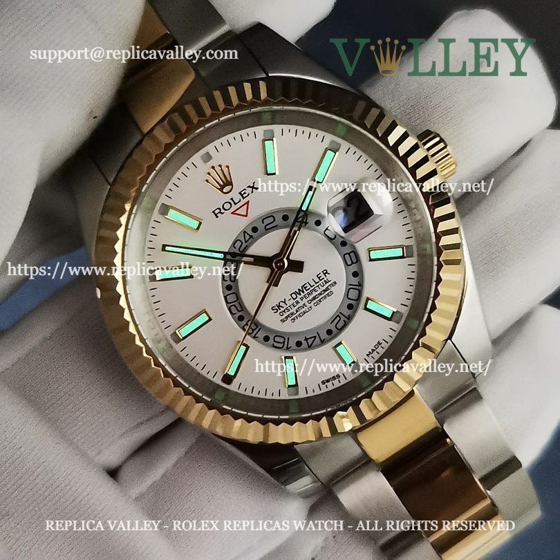 SKD103 Rolex Sky-Dweller 326933 Oyster Bracelet White Dial