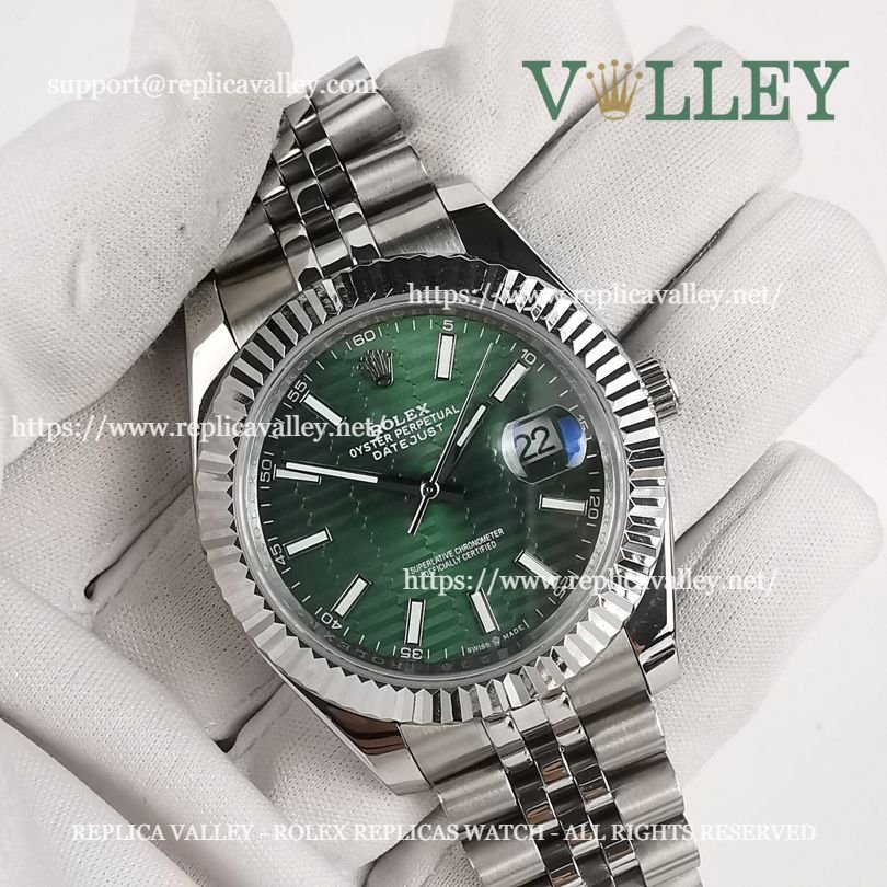 DJ41002 Rolex Datejust 126334 Fluted Bezel Green Fluted-motif Dial