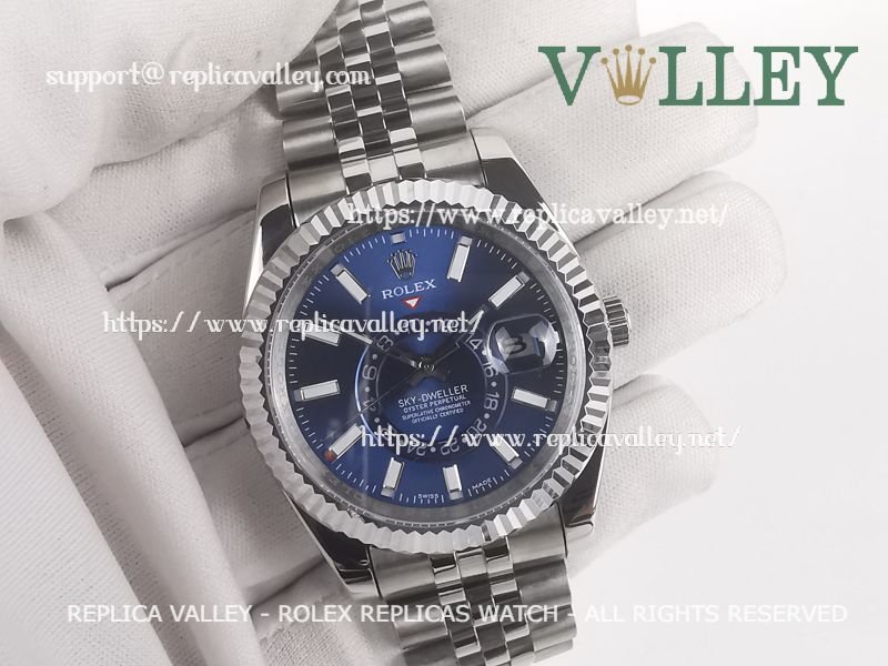 a4da7e10ac3a00331512f8fa1bf6e4b40db36ebf SKD011 Rolex Sky-Dweller 326934 Jubilee Bracelet Blue Dial - Image 1