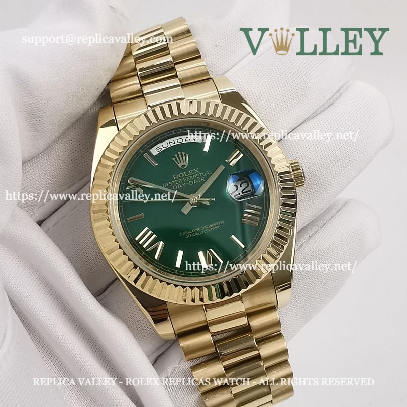 DD41301 Rolex Day-Date 228238 Fluted Bezel Green Dial