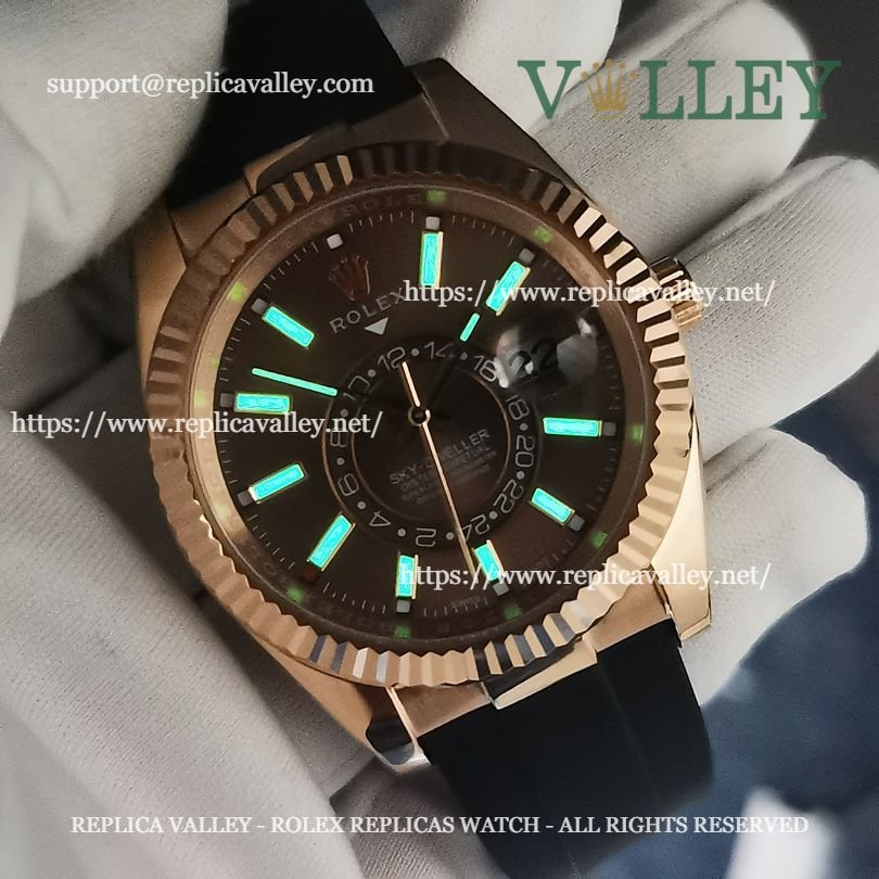 SKD223 Rolex Sky-Dweller 326235 Rubber Strap Chocolate Dial