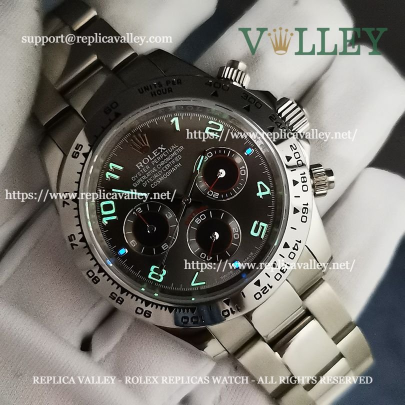 D008 Rolex Daytona 116509 Grey Racing Dial