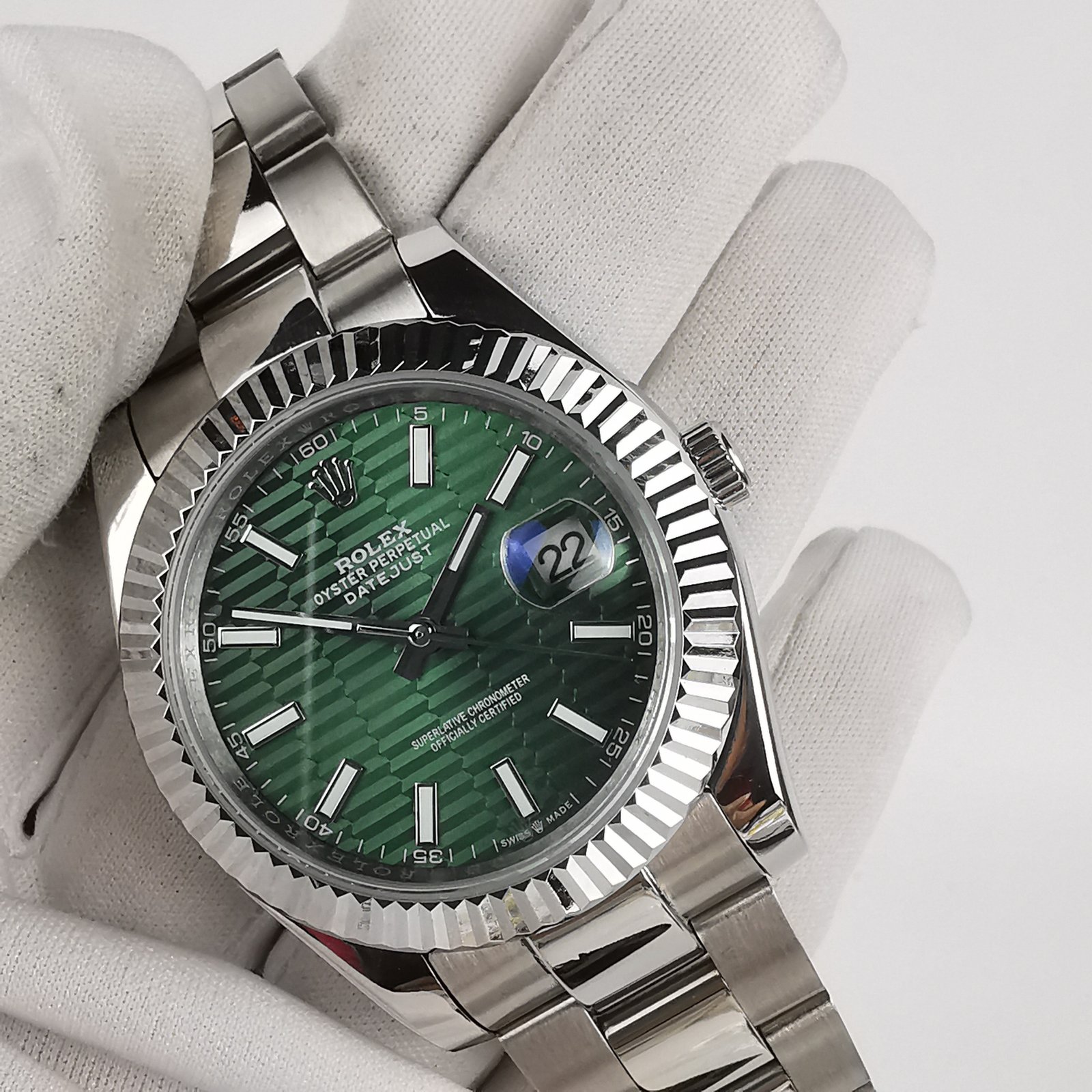 DJ41102 Rolex Datejust 126334 Oyster Bracelet Green Fluted-motif Dial