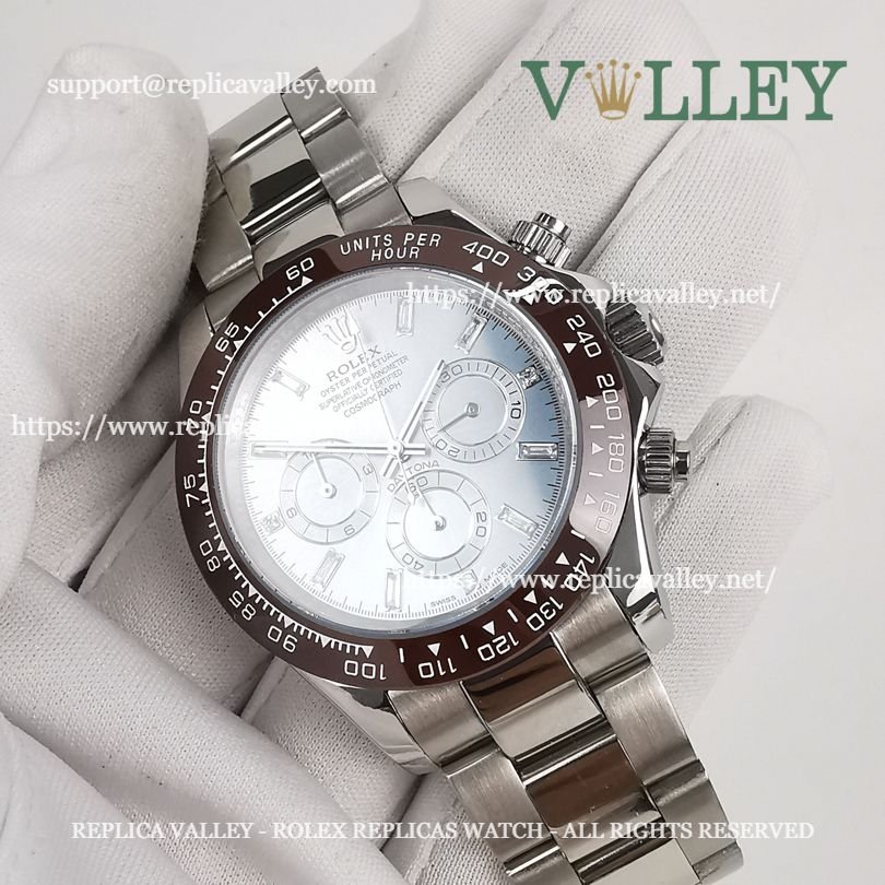 D102 Rolex Daytona 116506 Ice Blue Baguette Diamond Dial