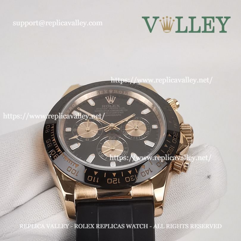 D601 Rolex Daytona 116515 Rose Gold Black Dial