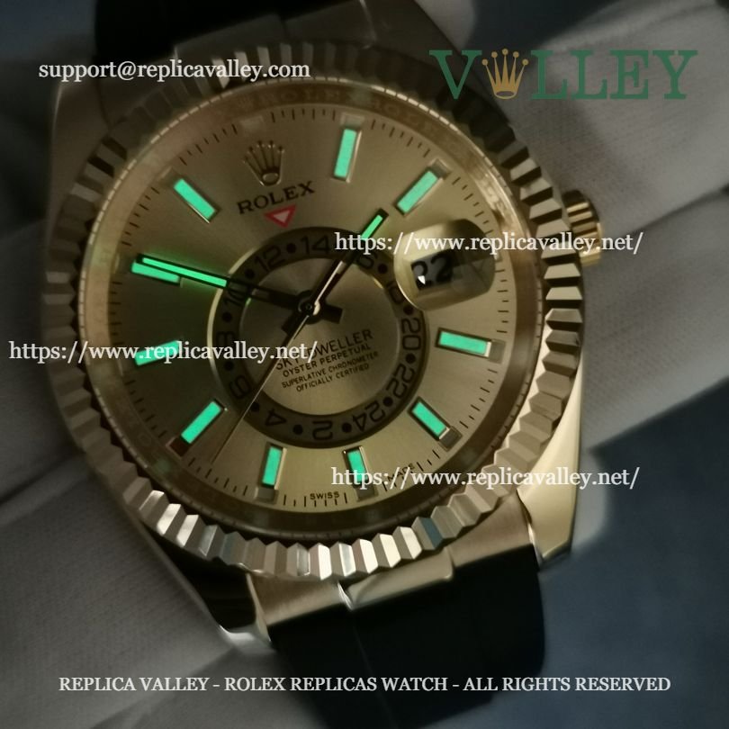 SKD323 Rolex Sky-Dweller 326238 Rubber Strap Gold Dial