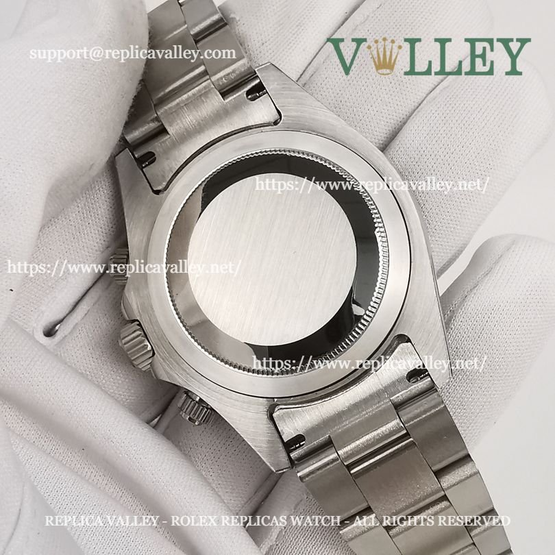 D102 Rolex Daytona 116506 Ice Blue Baguette Diamond Dial