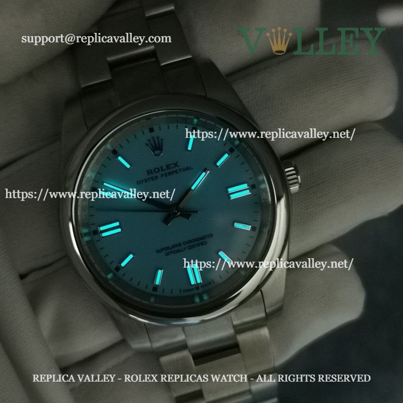 OP41004 Rolex Oyster Perpetual 124300 Turquoise Blue Dial