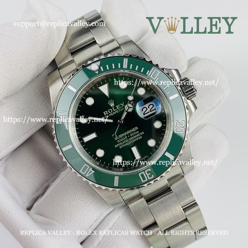 S102 Rolex Submariner 116610LV Hulk